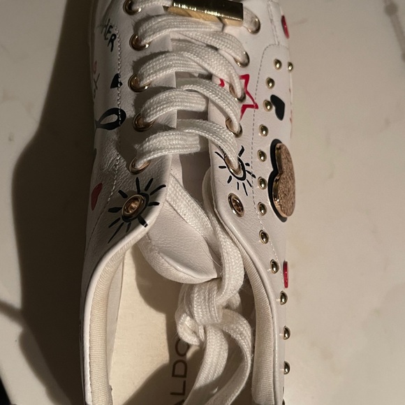 ALDO SIZE 9 - Picture 11 of 15